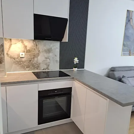 So Chic Kod Kastela Баня-Лука