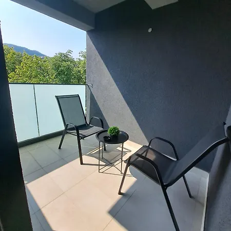 So Chic Kod Kastela 아파트 *