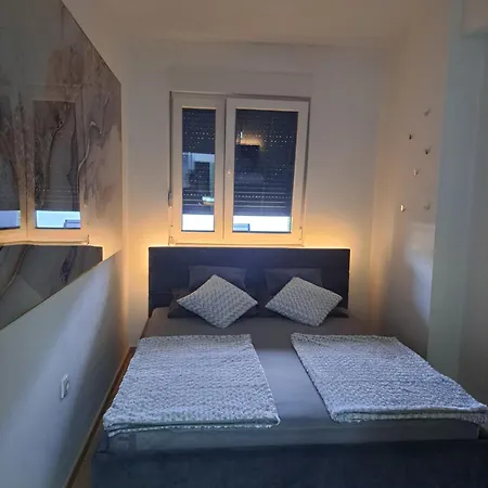 So Chic Kod Kastela *