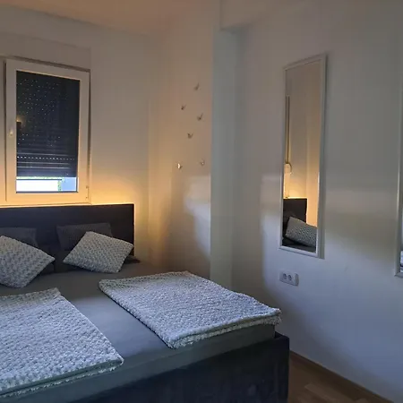 Апартаменты So Chic Kod Kastela Баня-Лука